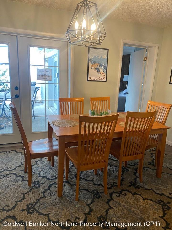 3667 N Tindle Blvd - Photo 3 of 16