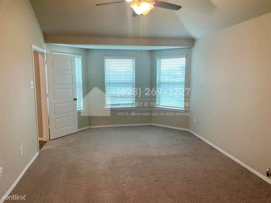 7710 Squall Ln - Photo 2 of 12