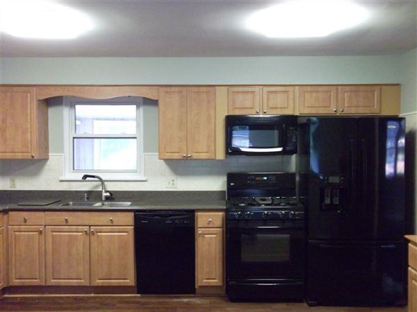 2202 Truman Dr - Photo 2 of 5