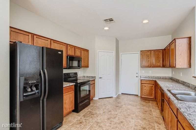 787 W Torino Pl - Photo 3 of 17