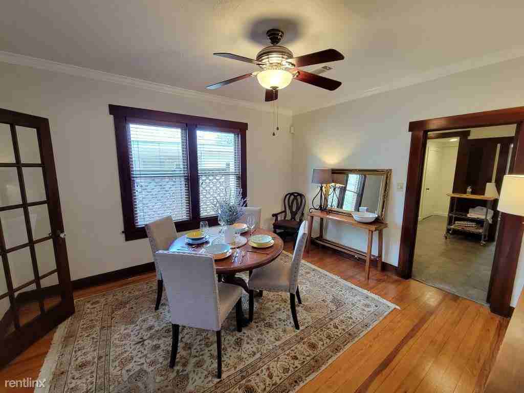 612 E 32nd St - Photo 3 of 9