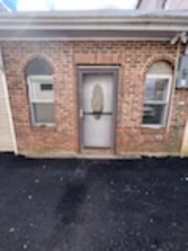 109 Rear West Blaine Street - Photo 2 of 25