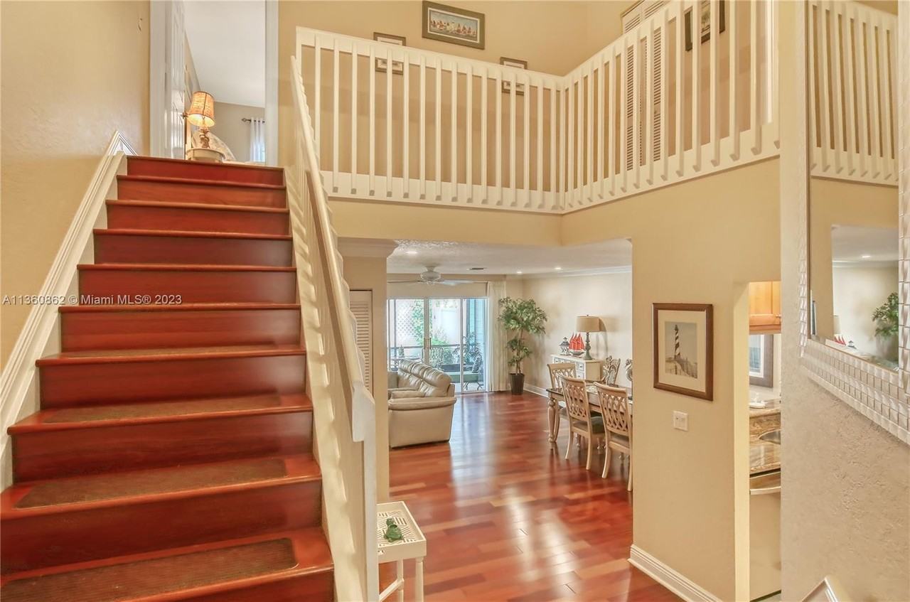 119 Ocean Dunes Cir - Photo 6 of 39