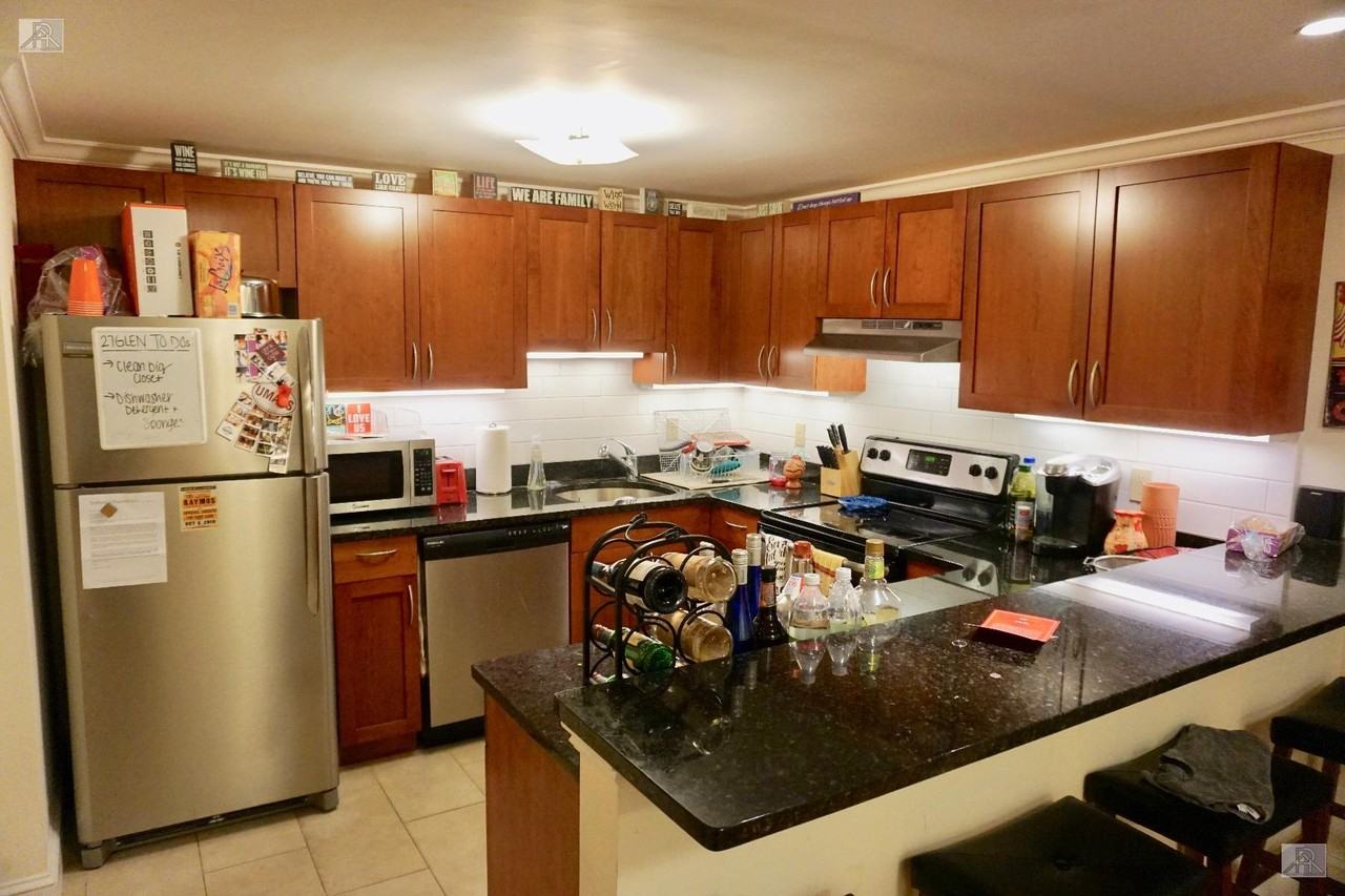 29B Glenville Ave - Photo 2 of 9