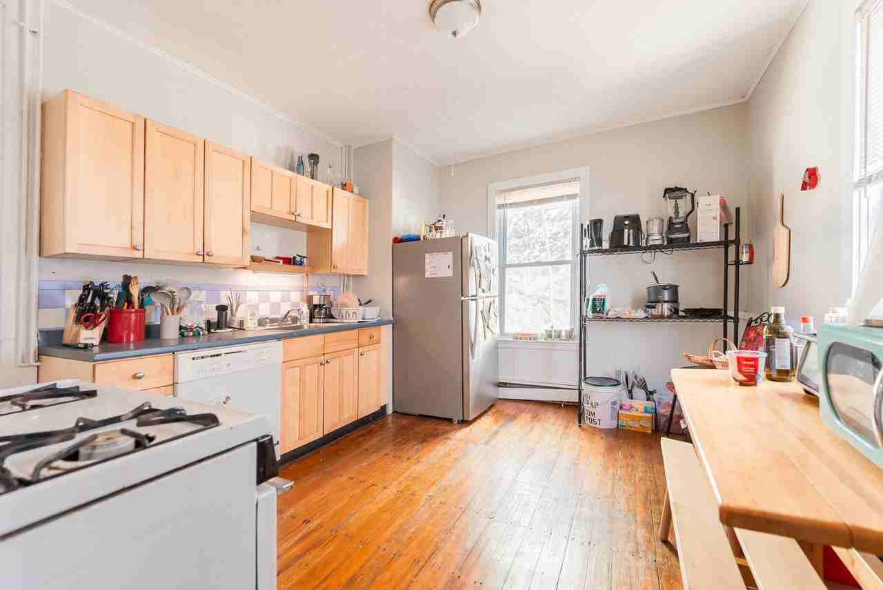 397 Centre St #2 - Photo 3 of 11