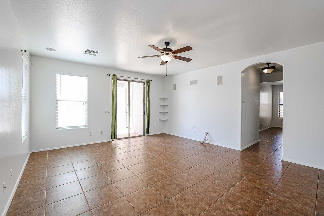 4635 W Burgess Ln - Photo 2 of 34