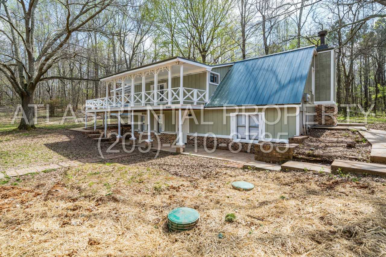 9044 Blue Springs Cir - Photo 3 of 29