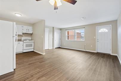 13866 U.S. 30 - Photo 2 of 23