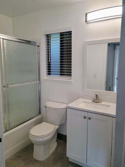 100 Laurel Place - Photo 2 of 16