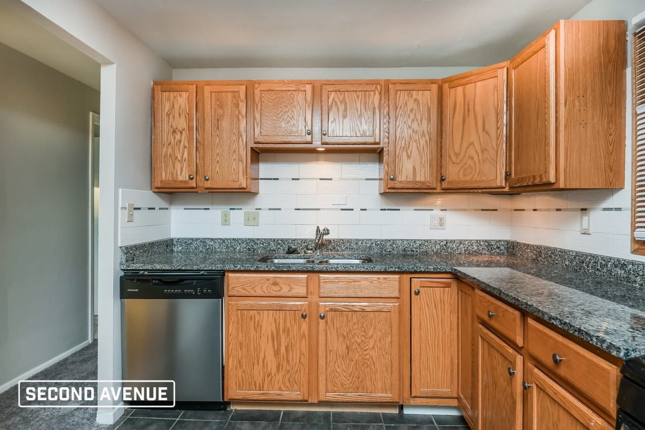 774 Cottonwood Dr - Photo 4 of 18