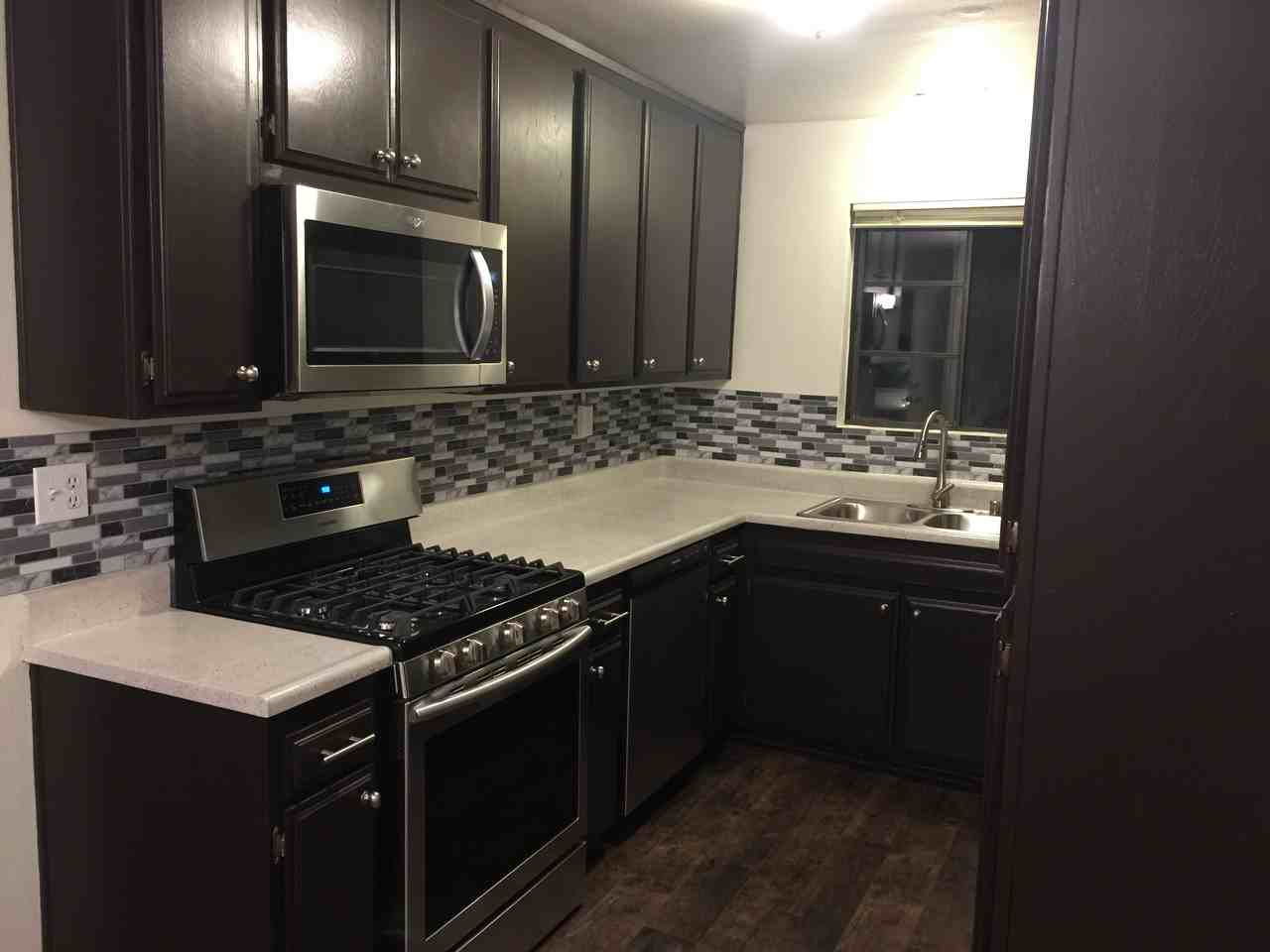 102 Greenbriar Lane - Photo 2 of 15