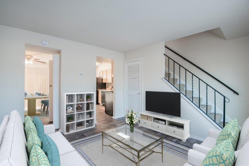 The Glens at Diamond Ridge - Photo 2 of 13