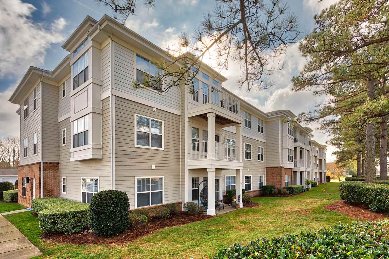 The Crossings at Red Mill Apartments 2160 Mill Crossing Dr, Virginia