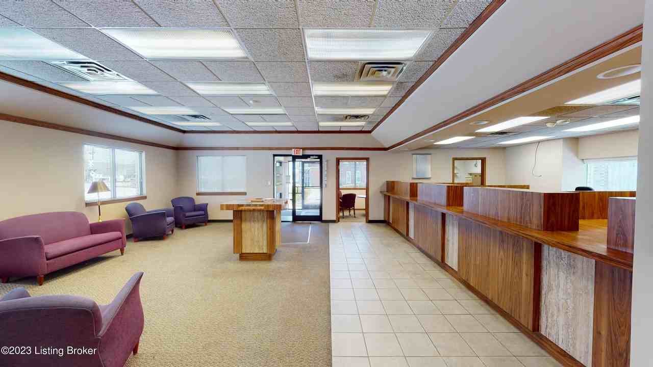 102 Broadway St - Photo 3 of 18