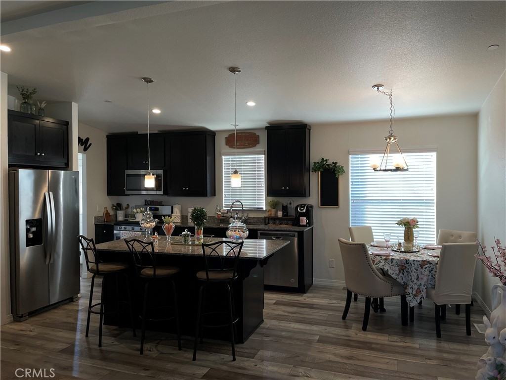 19207 Grand Ave - Photo 3 of 13