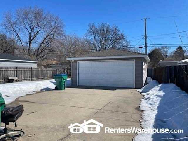1845 Nevada Ave S - Photo 2 of 10