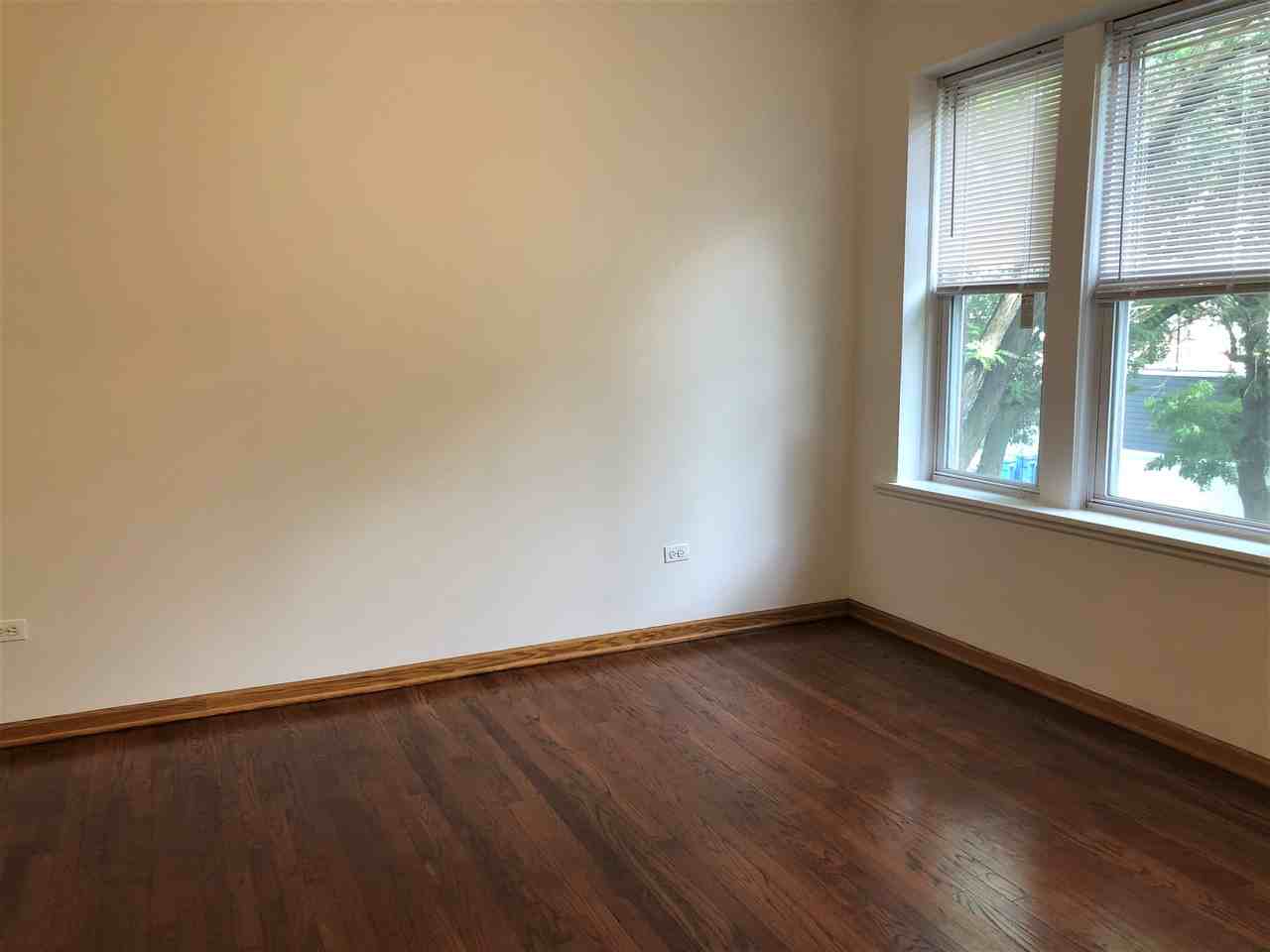 2254 West Berteau Avenue #1 - Photo 6 of 9