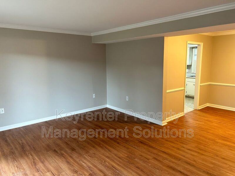 700 Rife Rd #11C - Photo 3 of 26