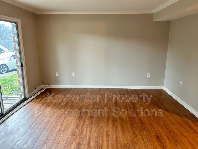 700 Rife Rd #11C - Photo 4 of 26
