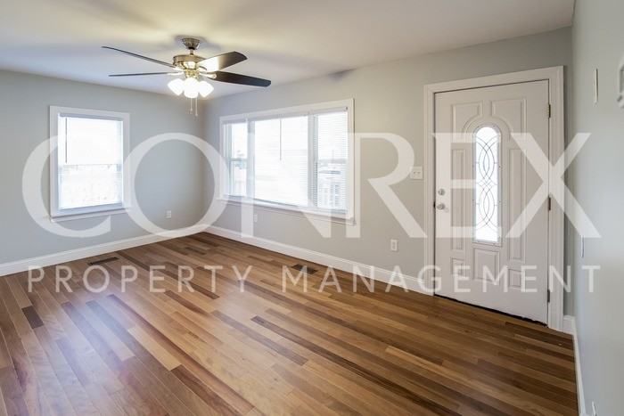 339 Annette Dr - Photo 3 of 12