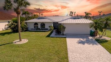 featured image of 2020 Southeast 20th Lane #1