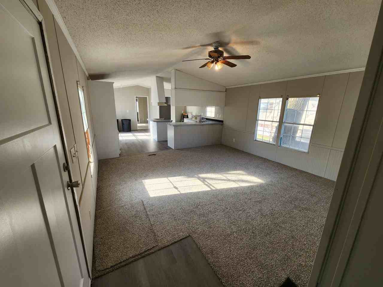 206 W Peach Tree Ln #1 - Photo 2 of 11