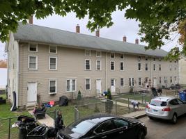featured image of 472 Norwich Ave #472