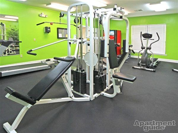 Cambridge Apartments - Photo 3 of 7