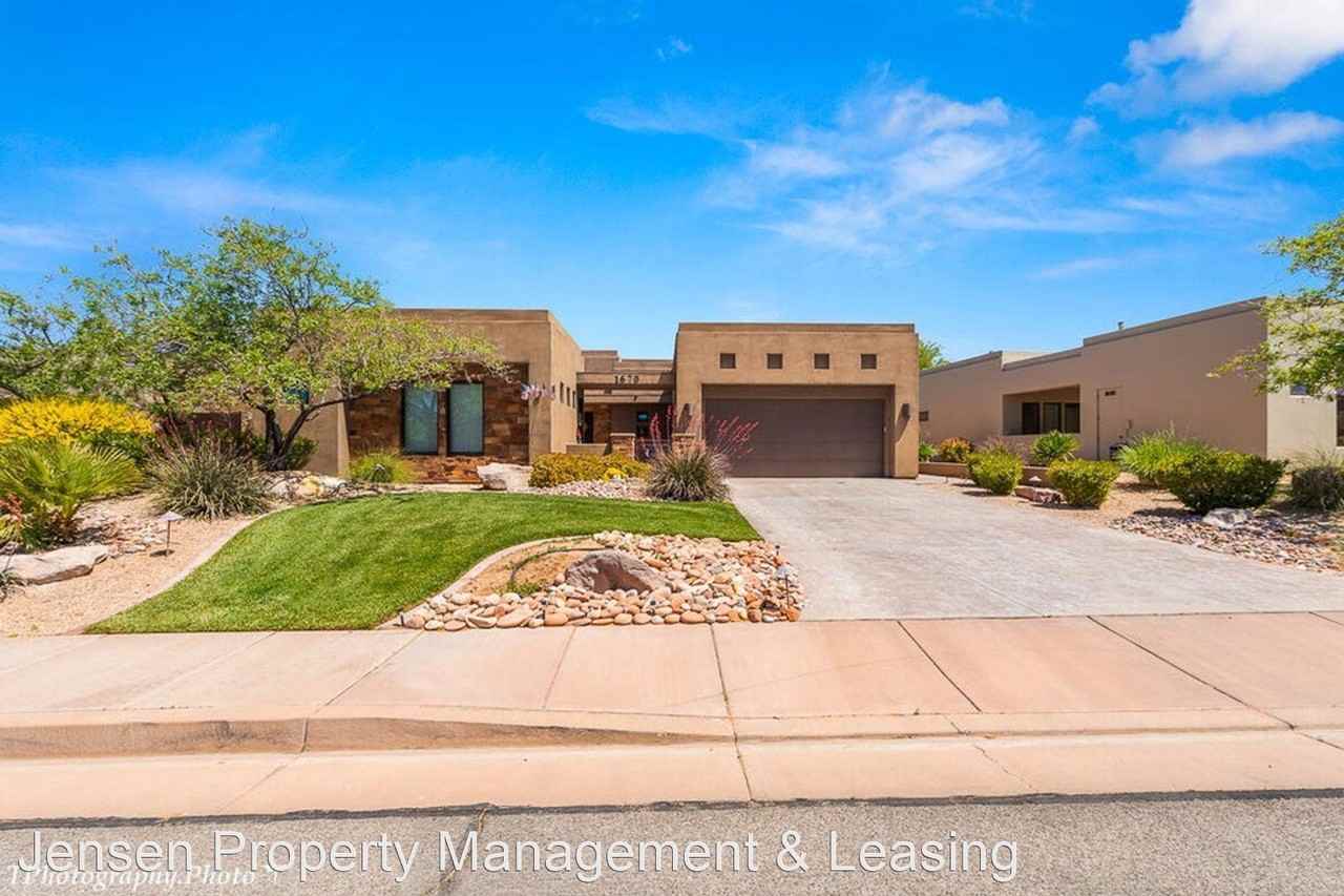 1670 W Red Cloud Dr - Photo 2 of 32