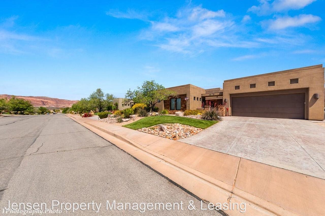 1670 W Red Cloud Dr - Photo 3 of 32