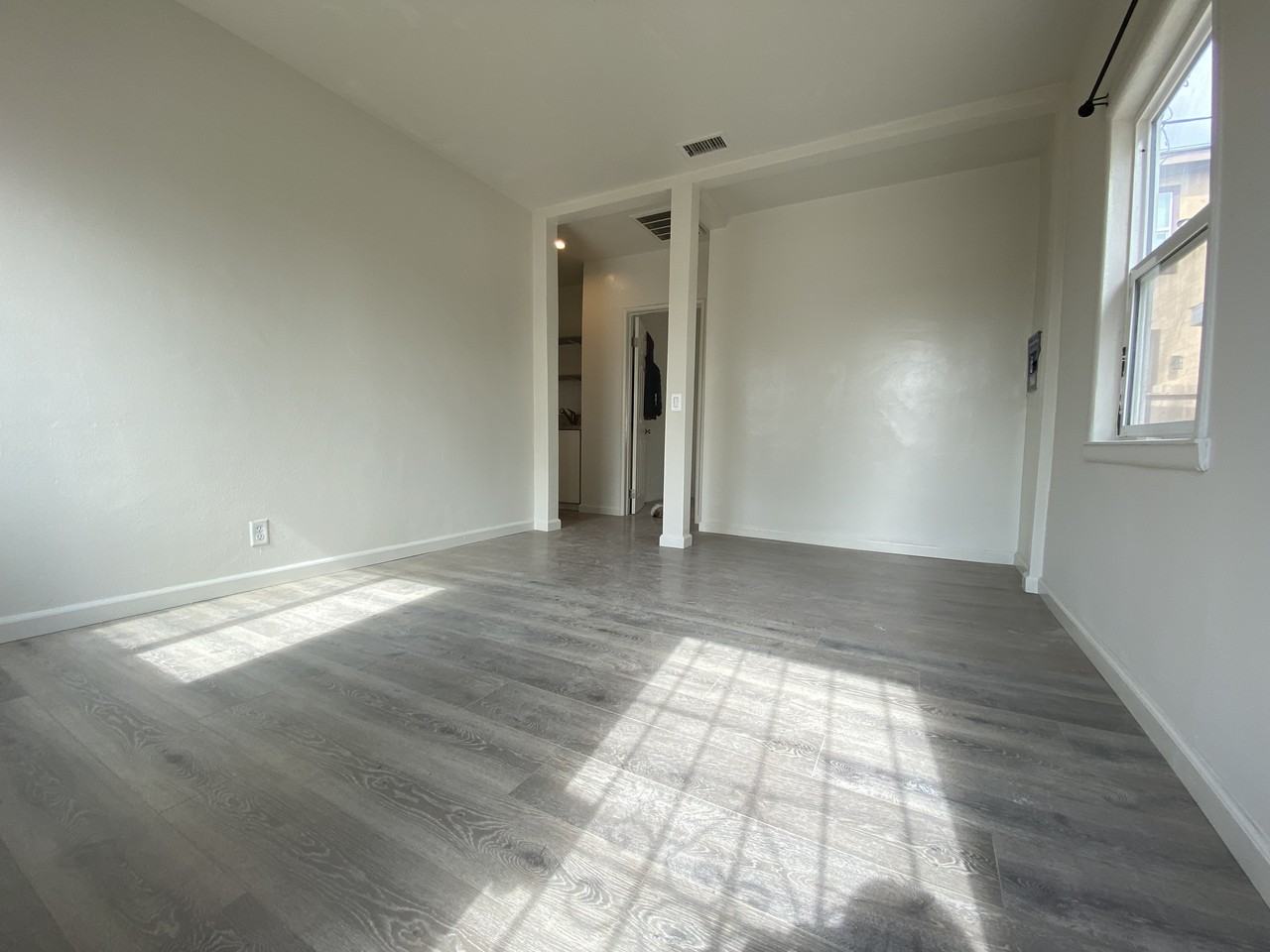 10952 Rose St #C - Photo 3 of 10