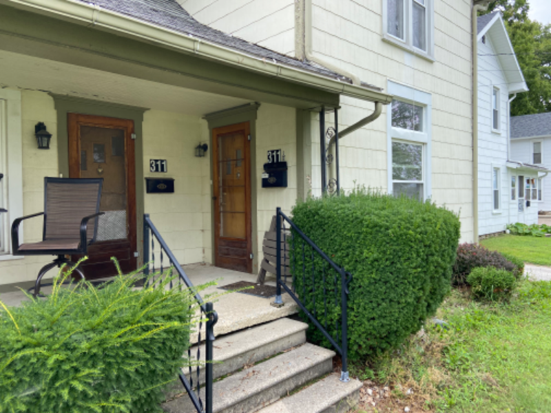 311 1/2 S Enterprise St - Photo 2 of 18