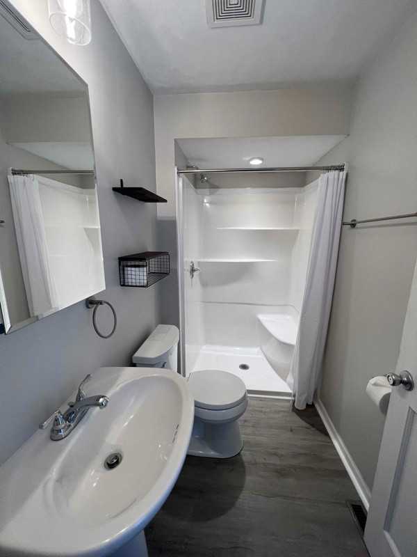 142 5th St - Photo 7 of 9