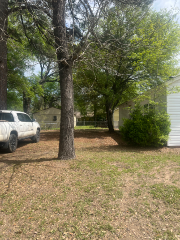 620 Pine St - Photo 2 of 15