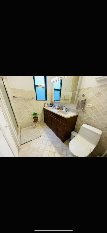 2120 W Warner Ave #2F