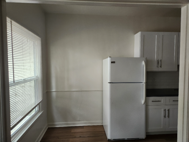 2025 Cheremoya Ave - Photo 6 of 17