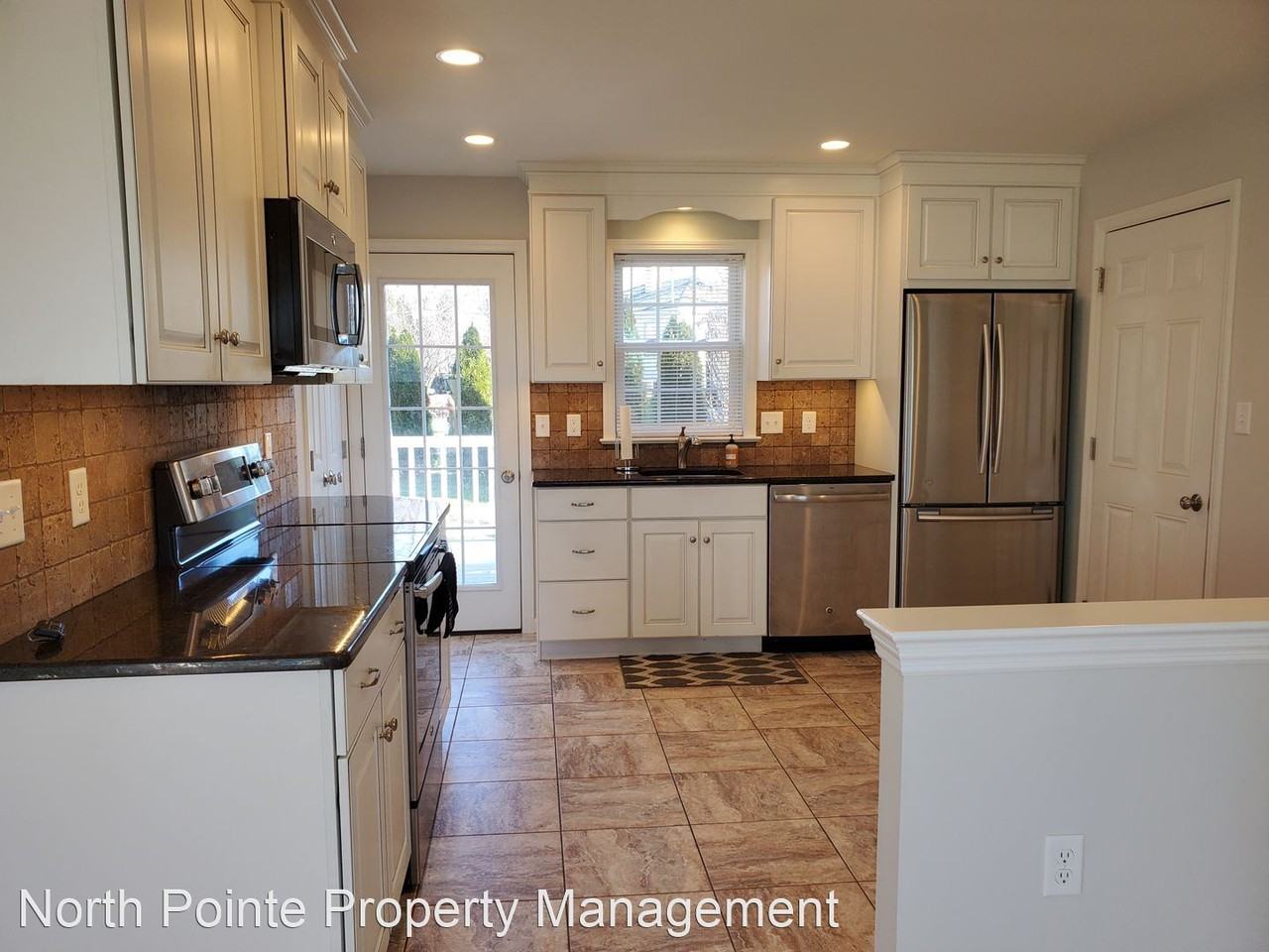 65 Oak Ridge Dr - Photo 2 of 26