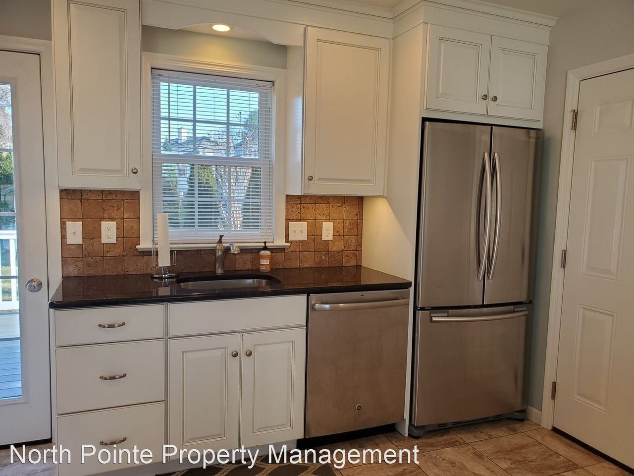 65 Oak Ridge Dr - Photo 3 of 26