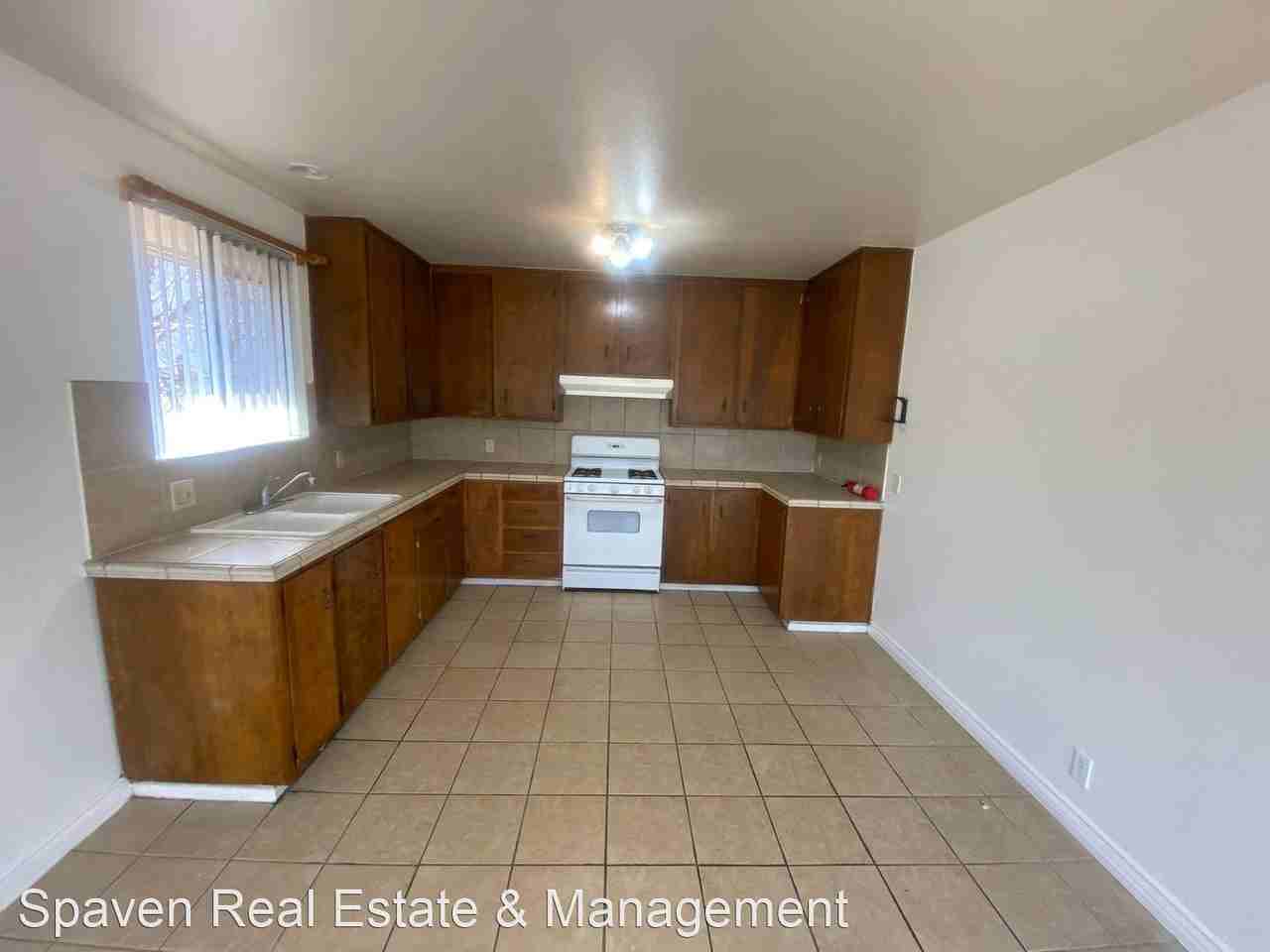 4871, 4873, 4875 Jones Avenue & 10383a, 10383b, 10389 Wells Avenue - Photo 3 of 10