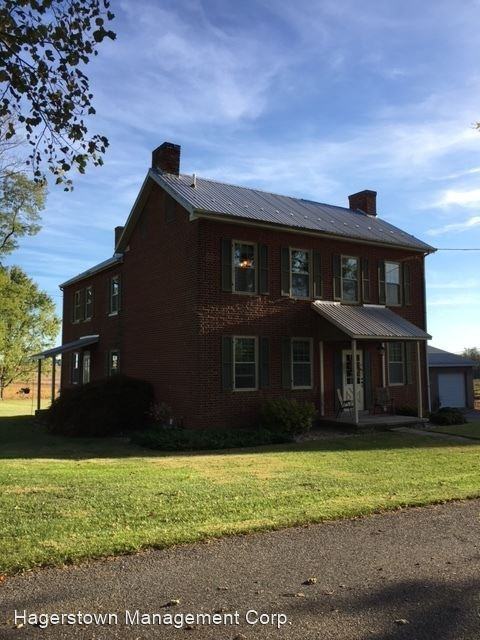 13127 Clear Spring Rd - Photo 2 of 15