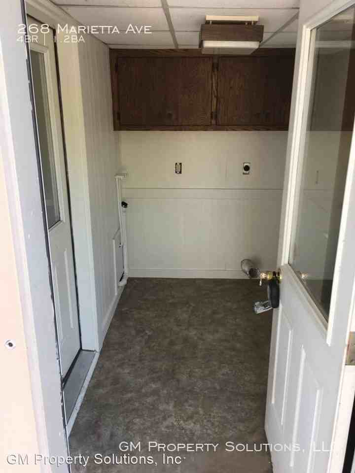 Beautiful 4 Bedroom 1.5 Bath in Marietta ! - Photo 2 of 29