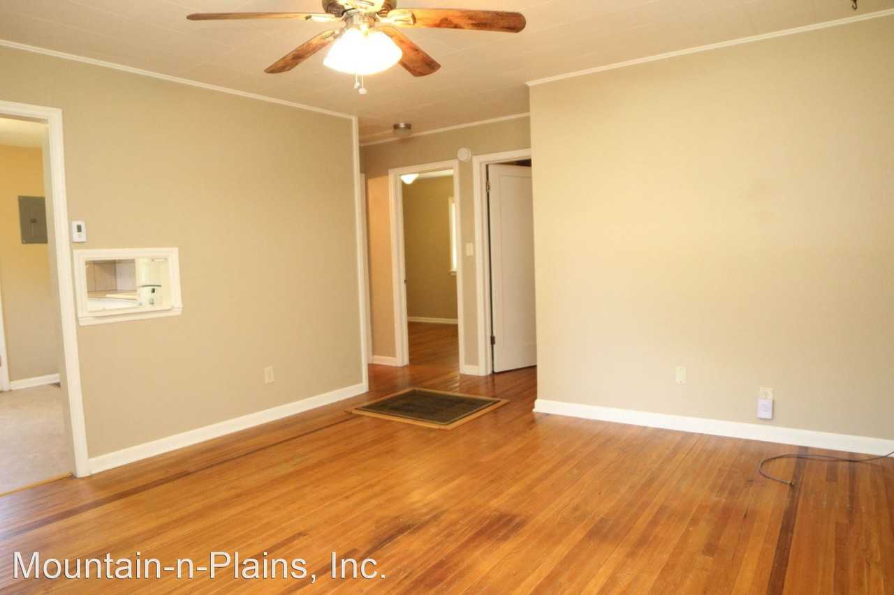 230 N Whitcomb St - Photo 2 of 11