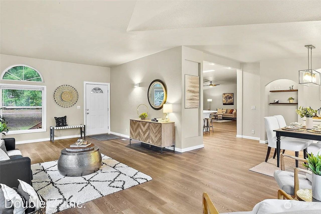 10702 199th St E - Photo 2 of 5