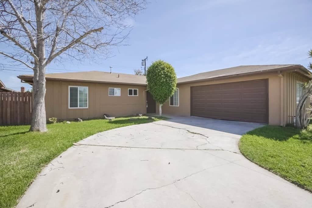 4800 Hamilton Ave - Photo 2 of 18