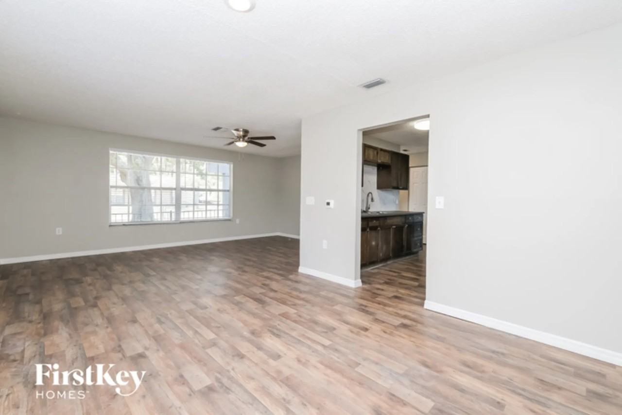 7017 Wentworth Way - Photo 3 of 15