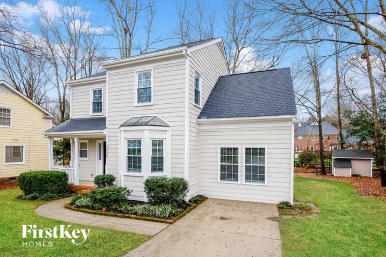 3339 Silver Pond Ct - Photo 2 of 15