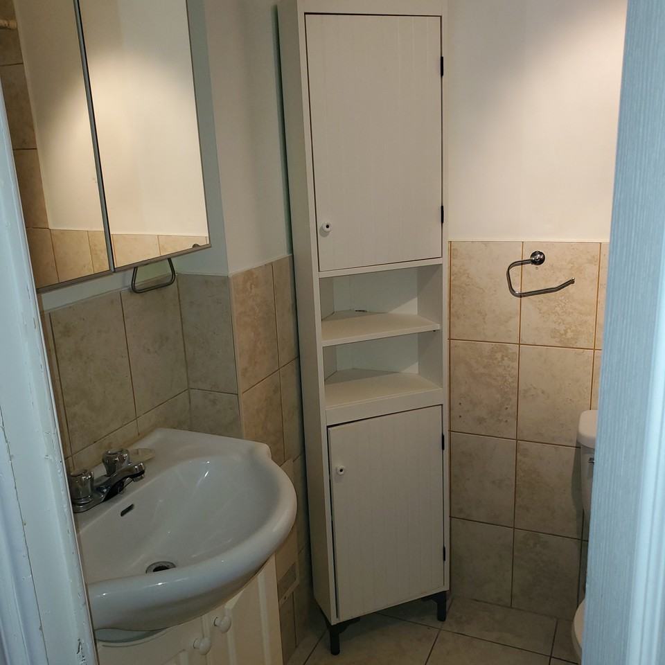 4512 Avenue Coolbrook #4512C - Photo 5 of 11