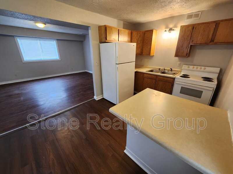 509 S 5th St #6 - Photo 2 of 10