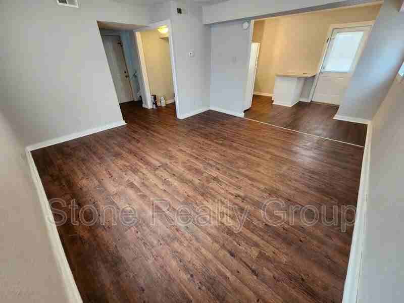 509 S 5th St #6 - Photo 3 of 10