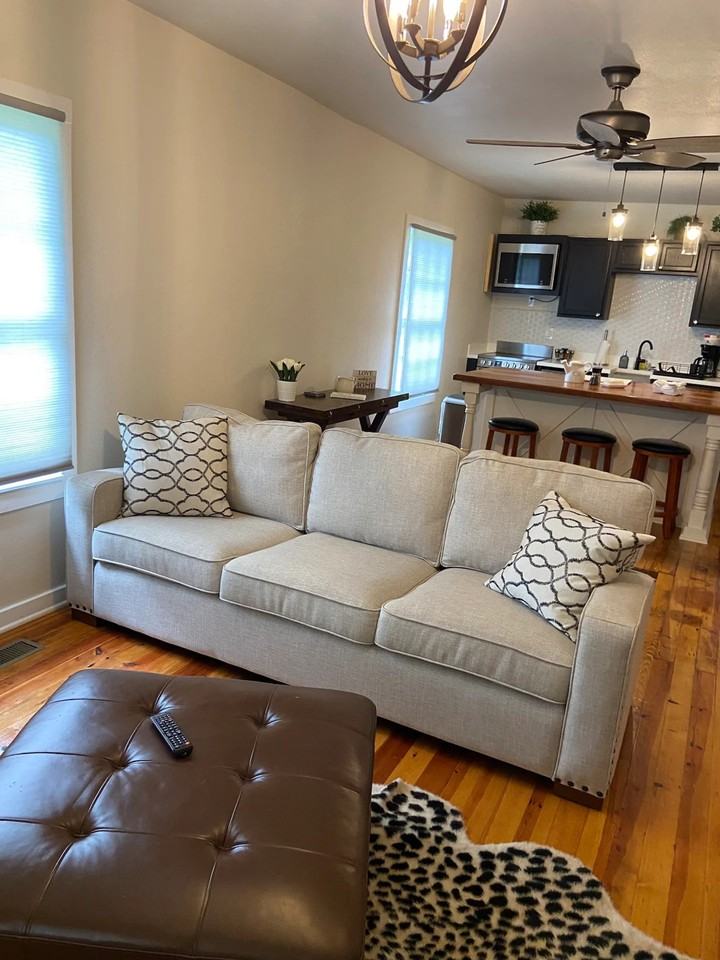 111 Dawson St #A - Photo 2 of 8